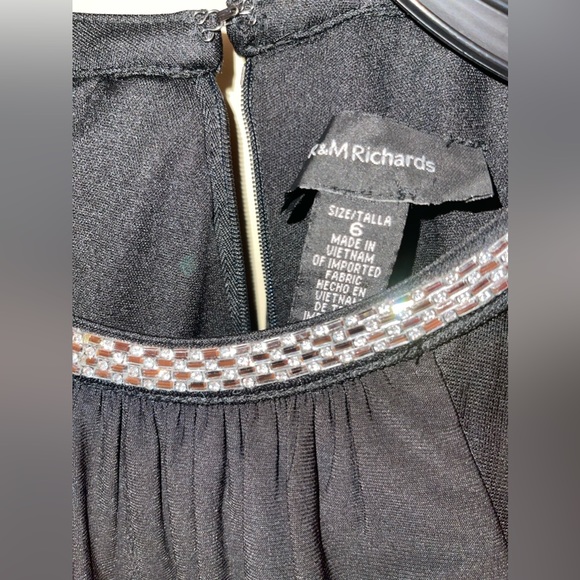 R & M Richards Size 6 Short Cocktail Dress Rhinestones Sheer - Picture 3 of 3